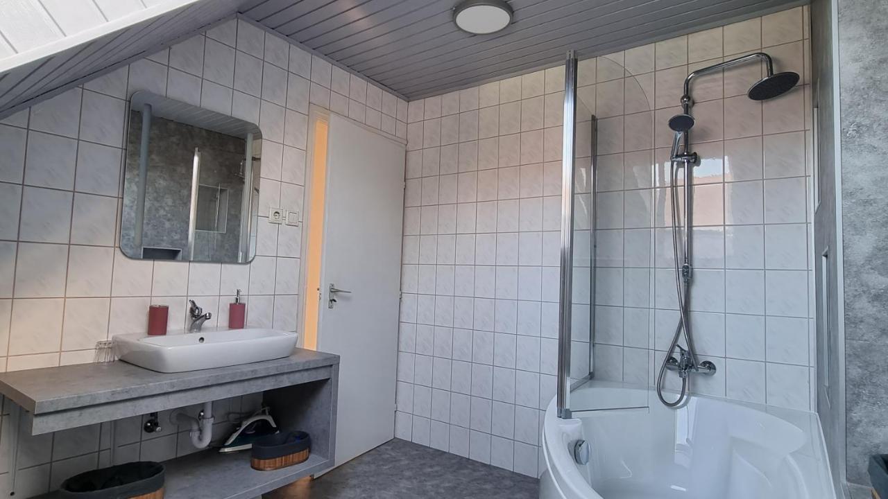 Betti Vendeghaz Appartement Alsópáhok Buitenkant foto