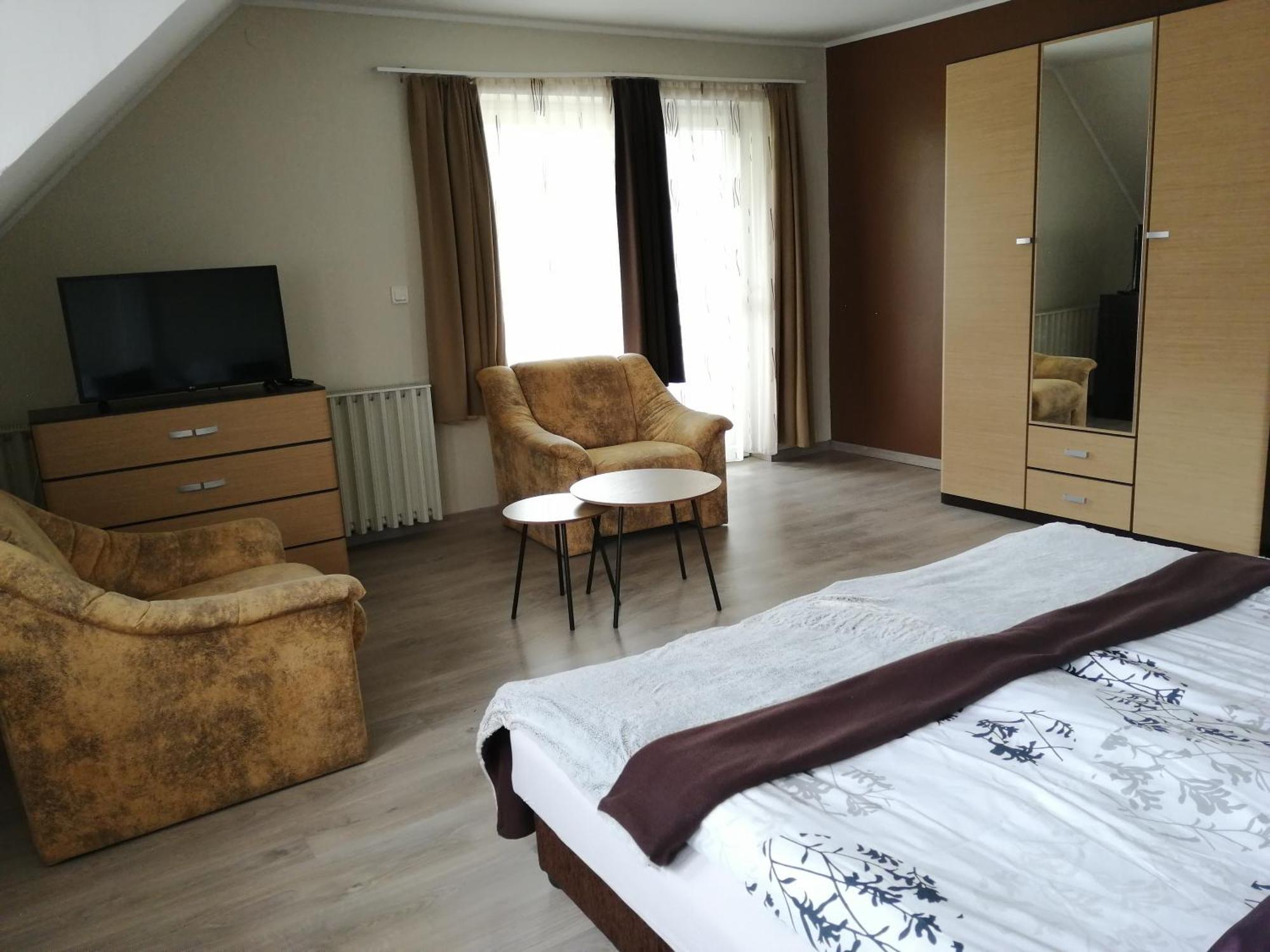 Betti Vendeghaz Appartement Alsópáhok Buitenkant foto